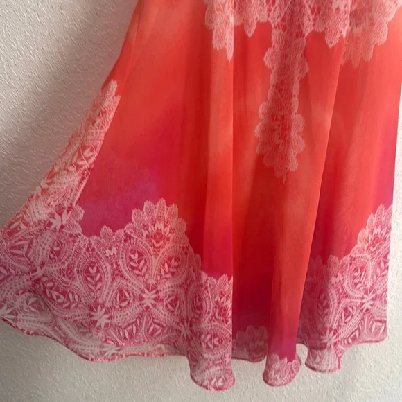 ❗️SOLD❗️In Bloom Coral  Lace sleepwear - Picture 2 of 6